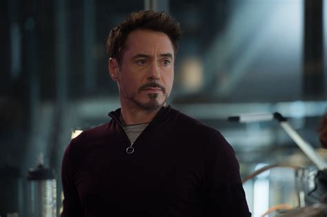 robert downey tony stark.